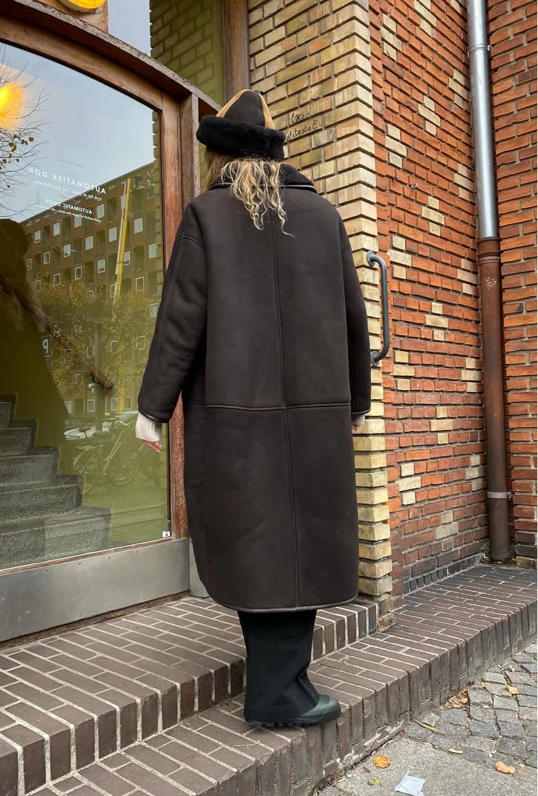 Sheepskin Suede Curly Roo Frakke - Chocolate