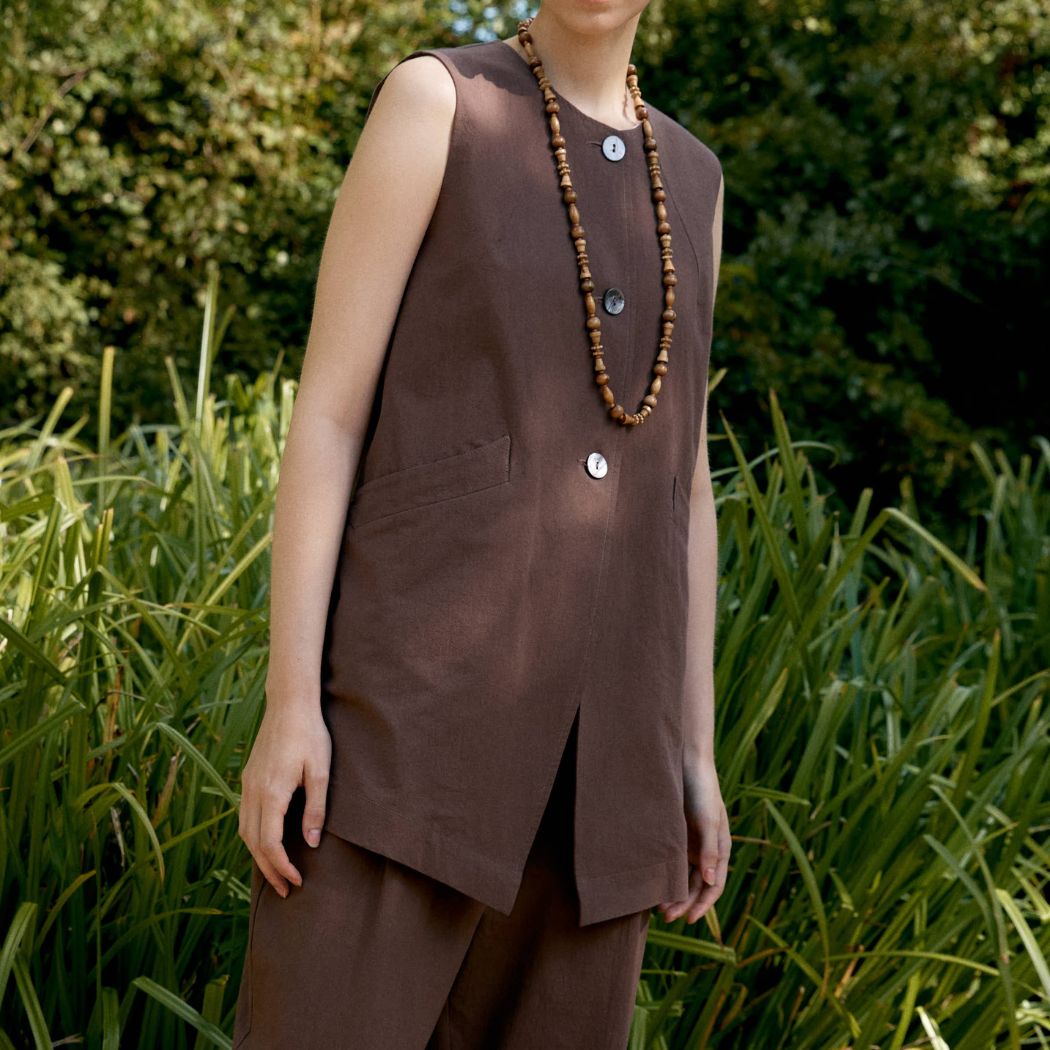 Japanese High Twisted Vest