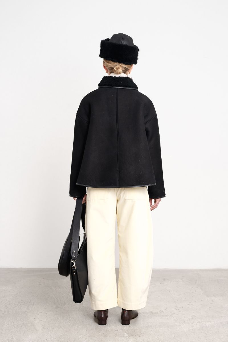 Suede Back Curly Hair Avis Jacket - Black