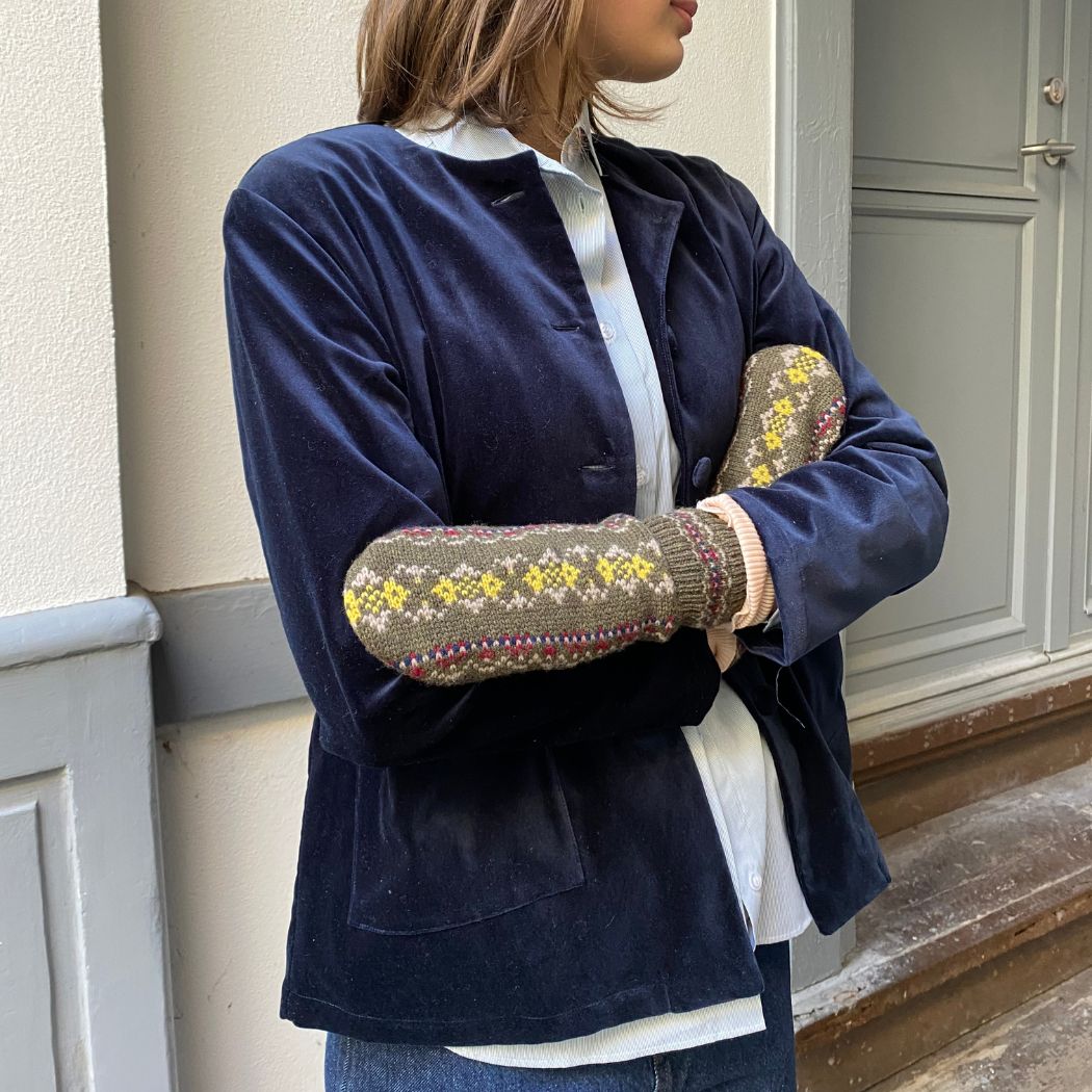 Oscar Jakke - Navy Velvet