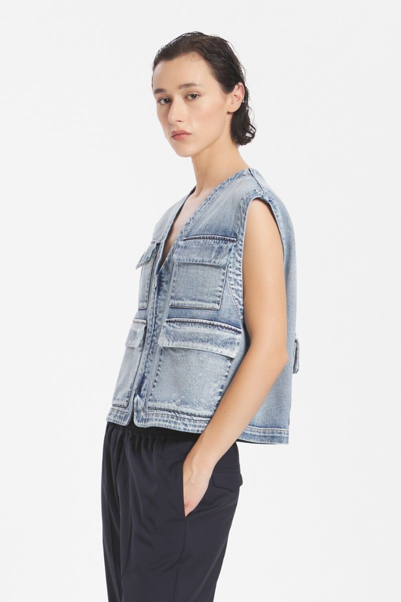 Travel Vest - Ghiaccio