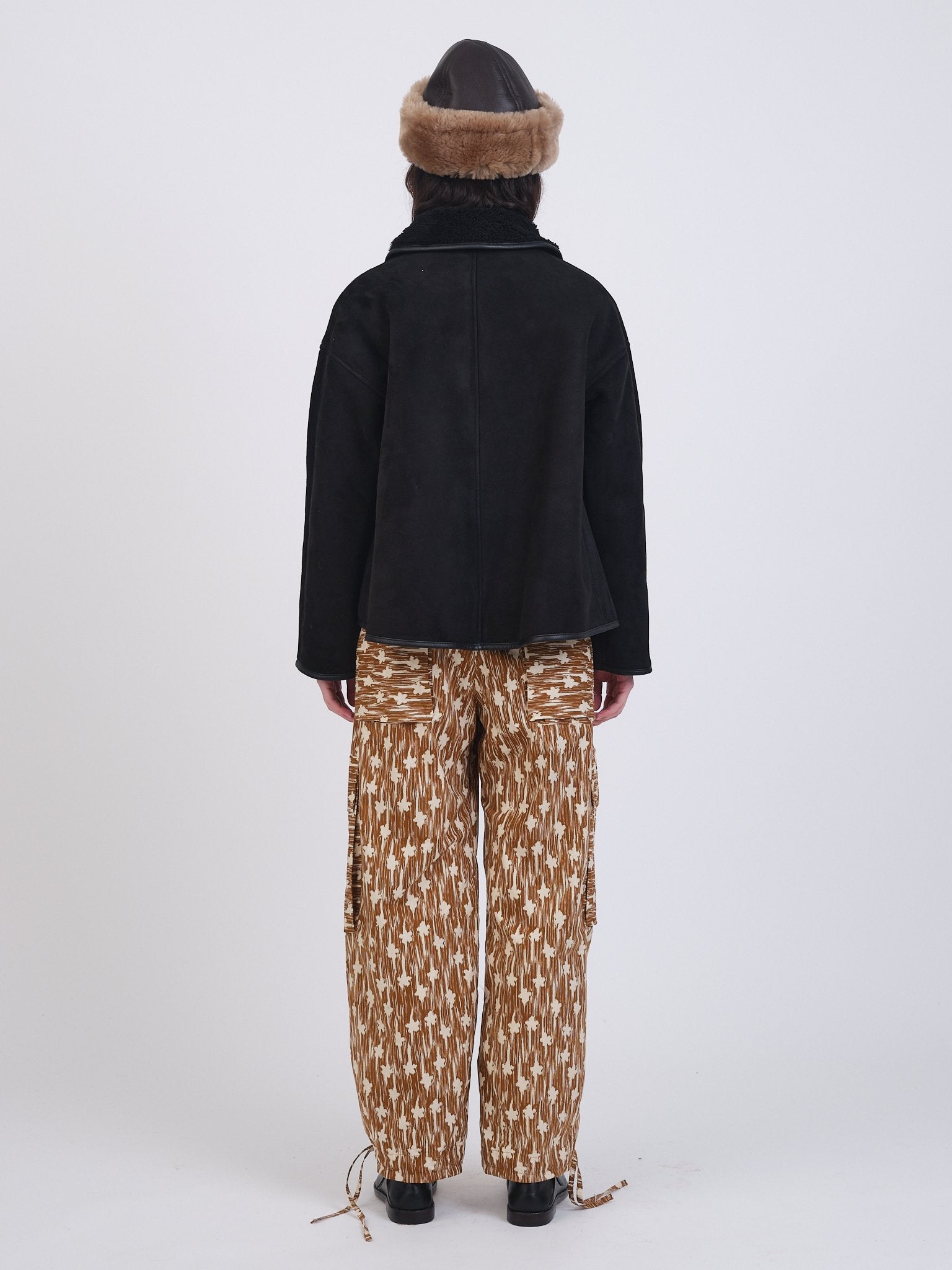 Suede Back Curly Hair Avis Jakke - Sort