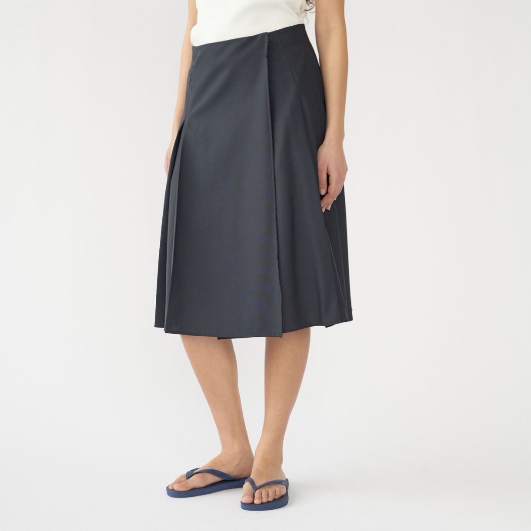 Tropical Wool Pleated Skirt - Navy