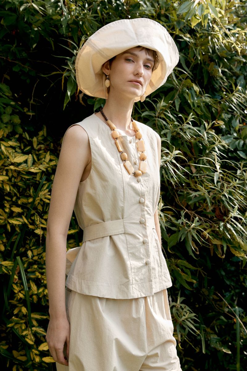 Japanese Typewriter Cotton Vest - Oat