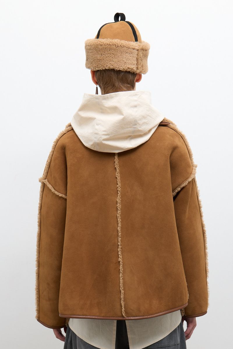 Suede Back Curly Hair Seam-Out Avis Jacket - Tan