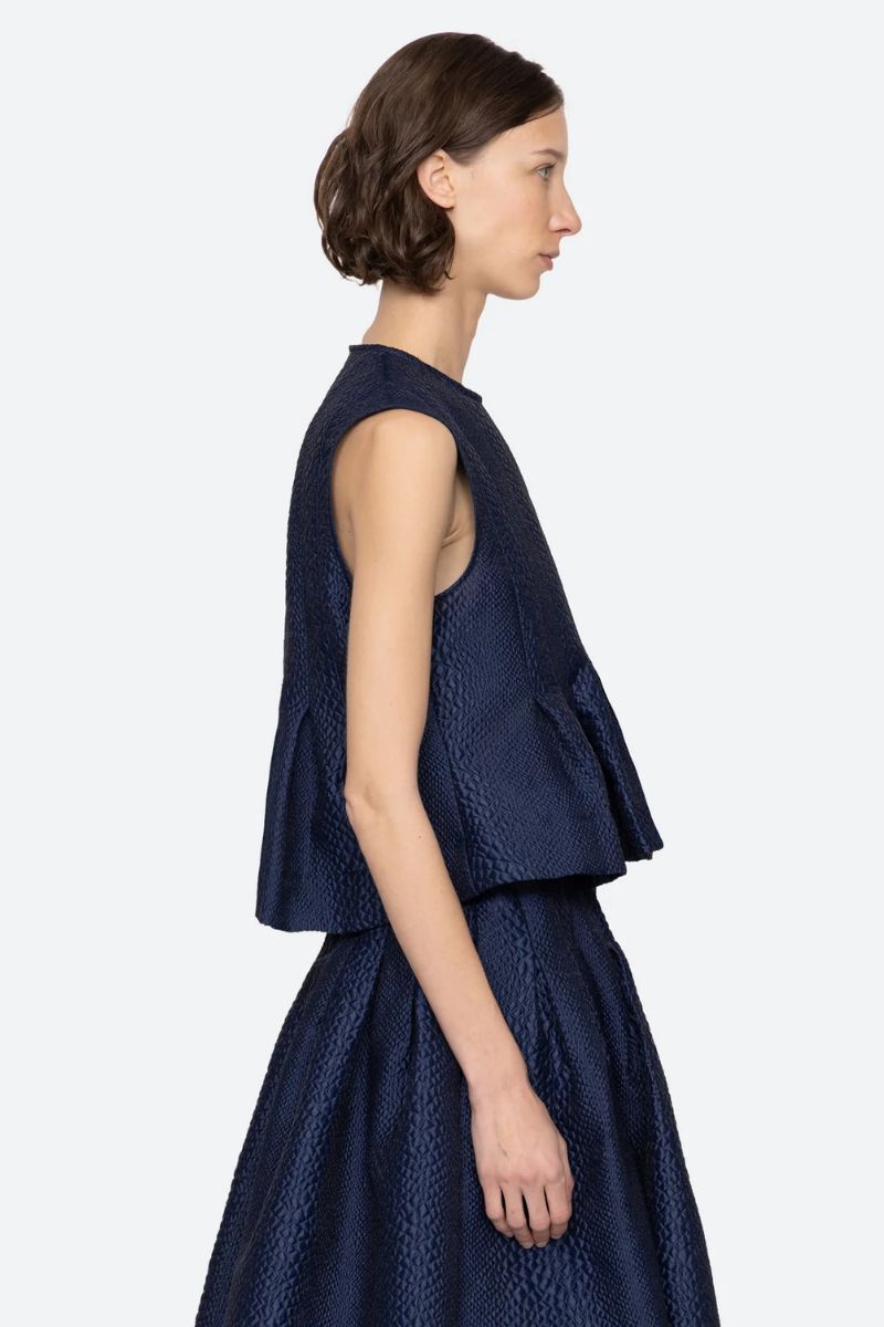 Fayetta Embossed Tank Top - Navy