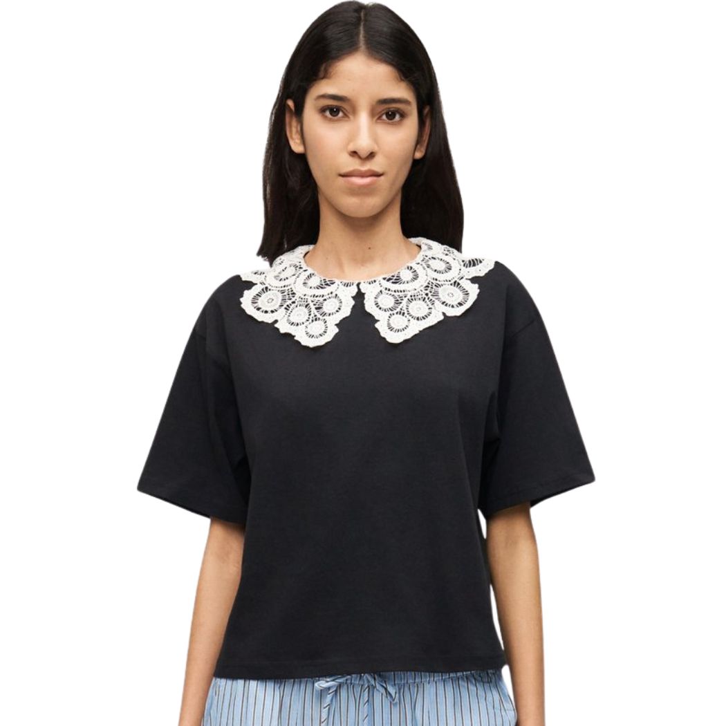 Solid T-Shirt Lace Collar - Black