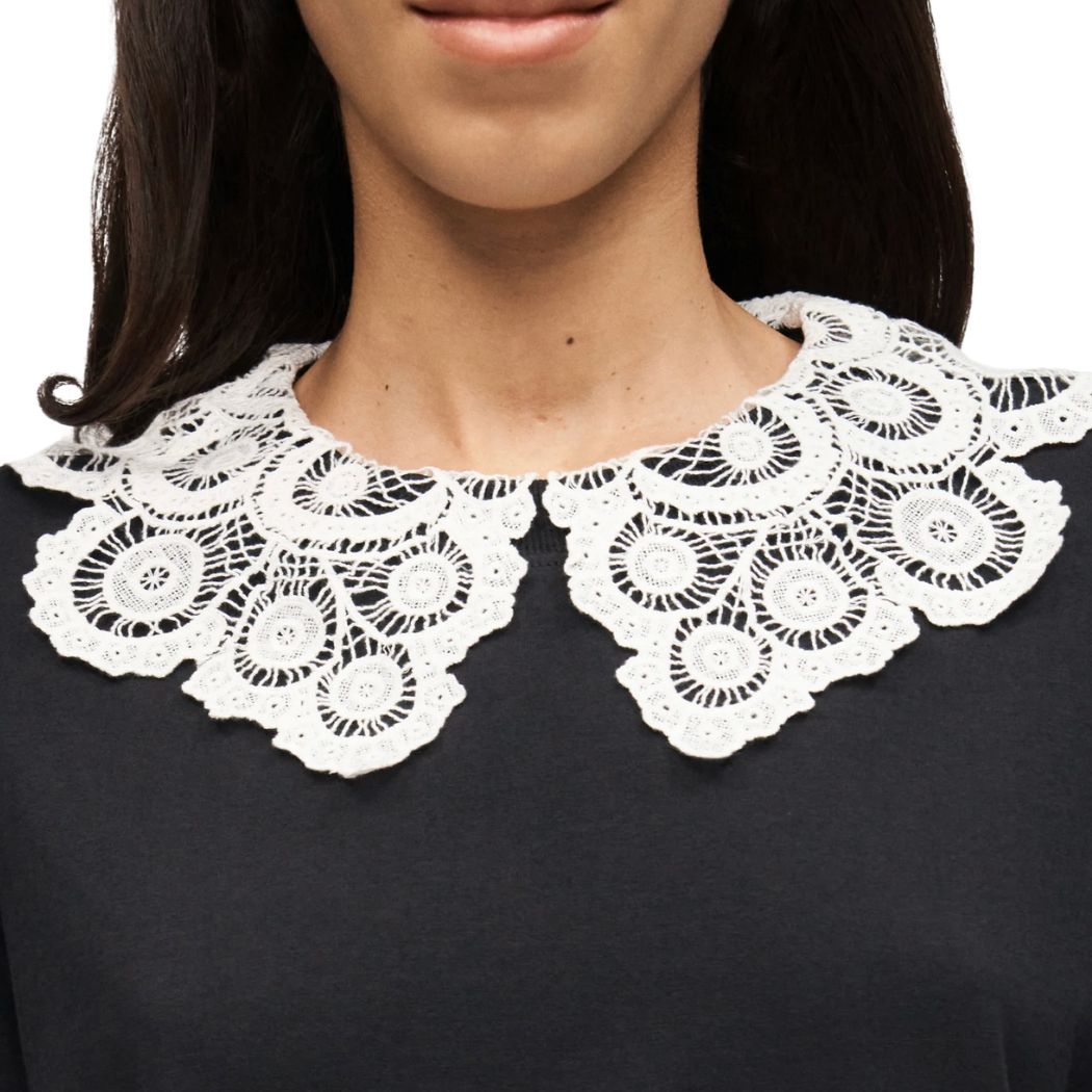 Solid T-Shirt Lace Collar - Black