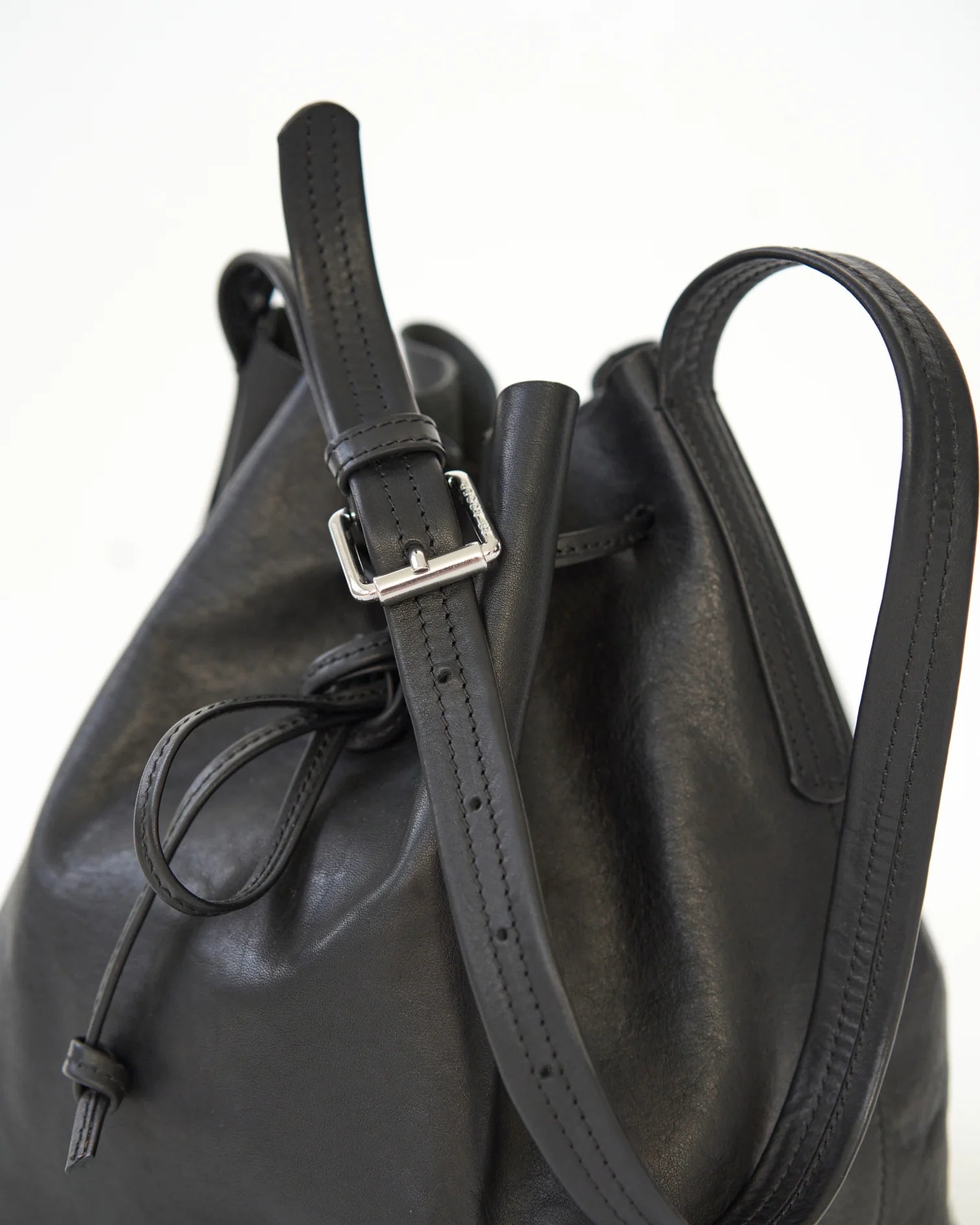 Full Grain Leather Bucket Bag - Black