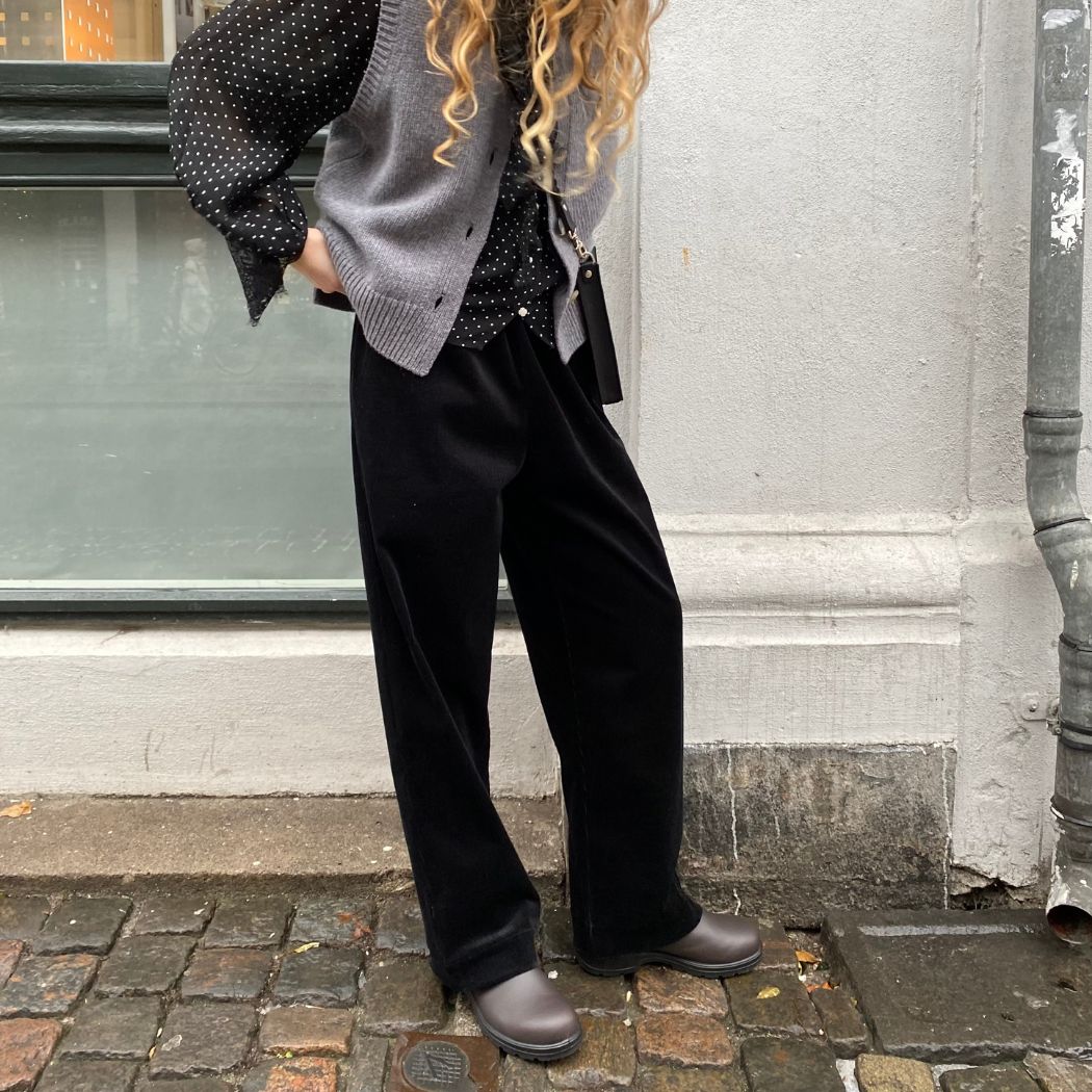 Holiday Bukser - Black Corduroy