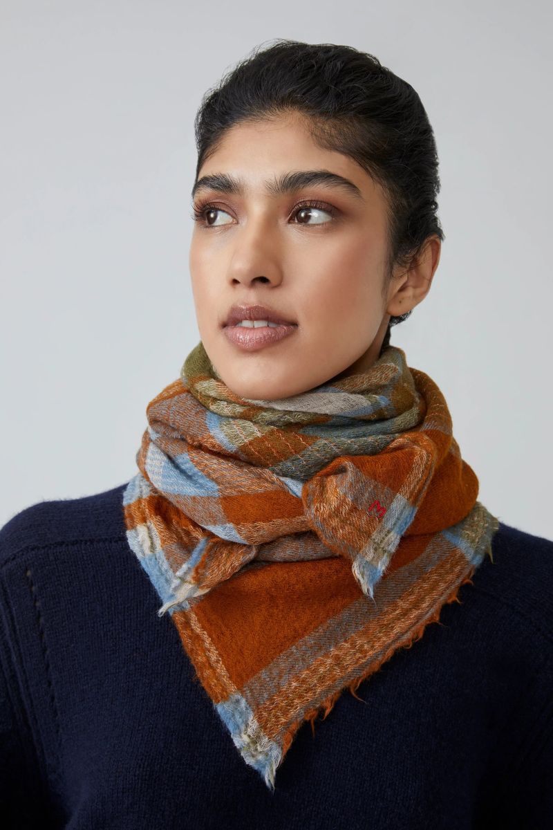 Wool Foulard no.752 - Toffee