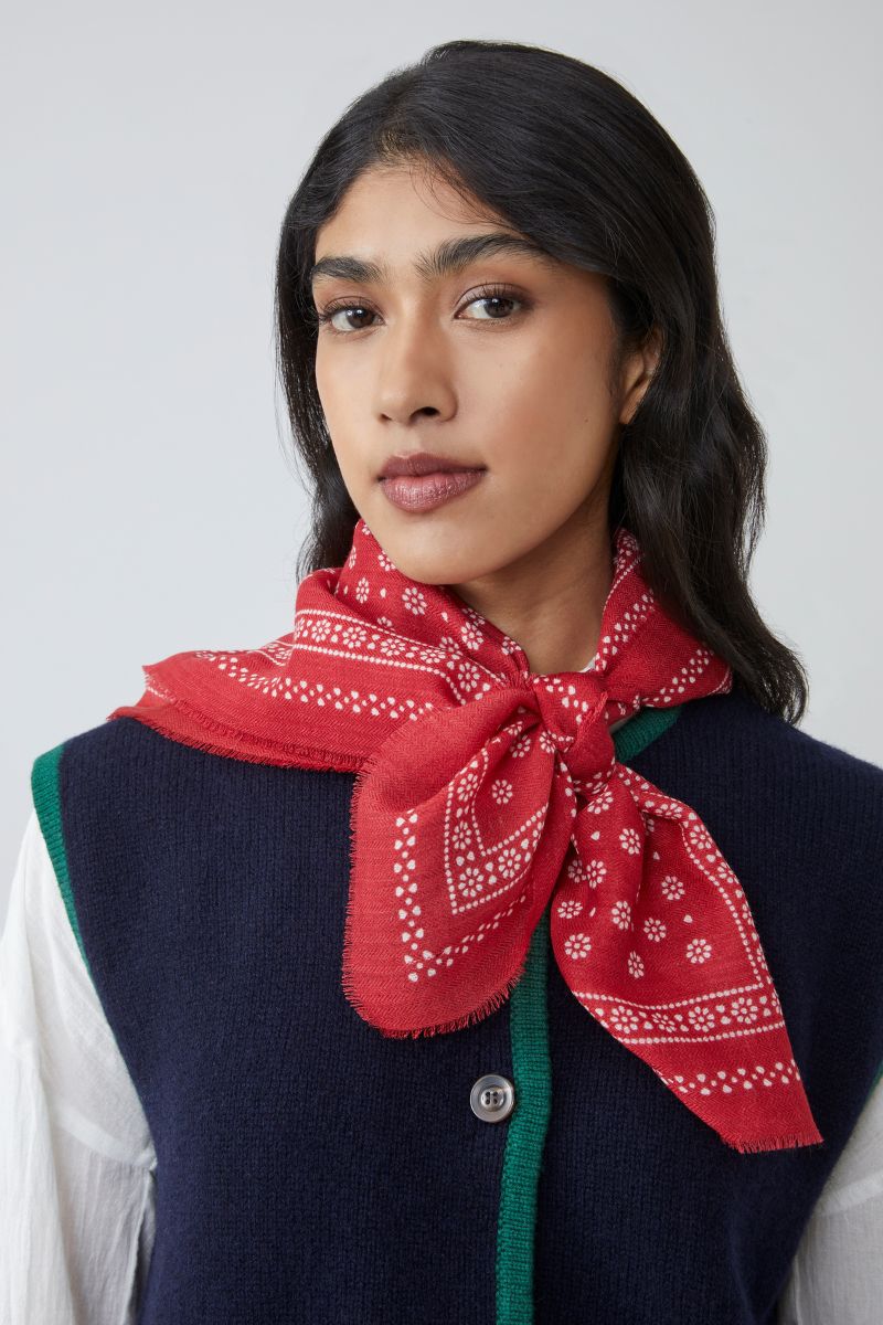 Wool Foulard no.676 - Carmin