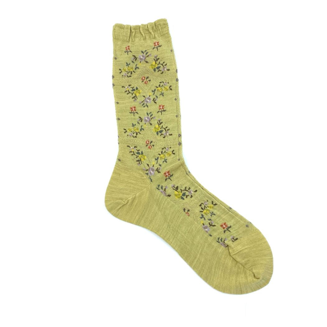 Rose Wall Socks AM-809 - Cream