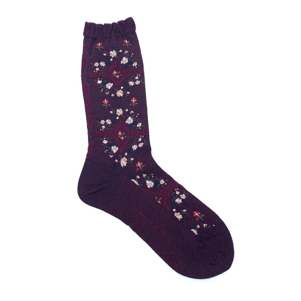 Rose Wall Socks AM-809 - Wine