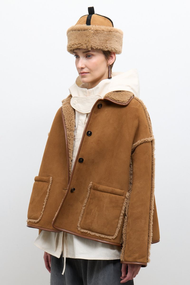 Suede Back Curly Hair Seam-Out Avis Jacket - Tan