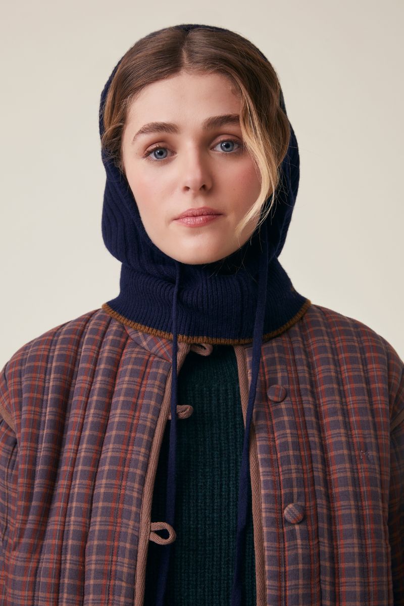 Hood Irma No. 227 - Magic Blue