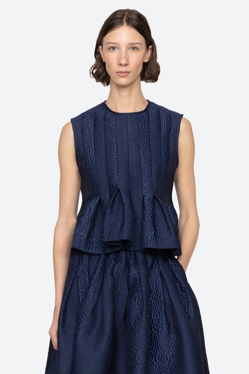 Fayetta Embossed Tank Top - Navy
